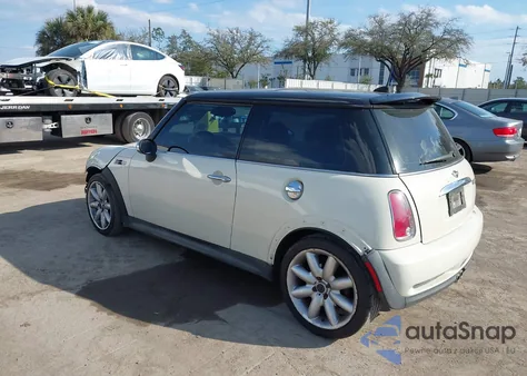 2006 Mini Cooper S z USA, uszkodzony, nr VIN WMWRE33566TJ39961